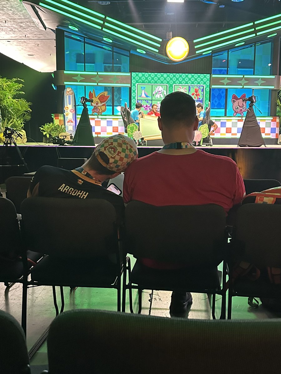 ElCalvisimo's tweet image. Good luck today @TheArrohh 🫶