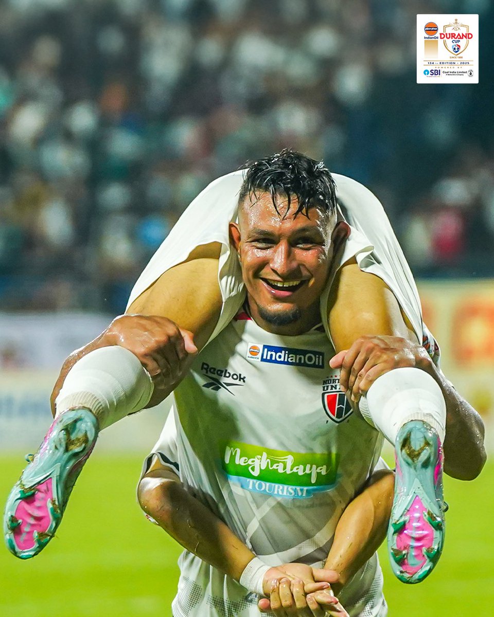 IndSuperLeague's tweet photo. .@NEUtdFC breeze past #BodolandFC to reach the #DurandCup2025 Semi-Finals! 🤩
FT: BDFC 0️⃣-4️⃣ NEU
#BDFCNEU #BodolandFC #NorthEastUnitedFC #IndianFootball #134thEditionofIndianOilDurandCup https://t.co/iH6R5d0IuV