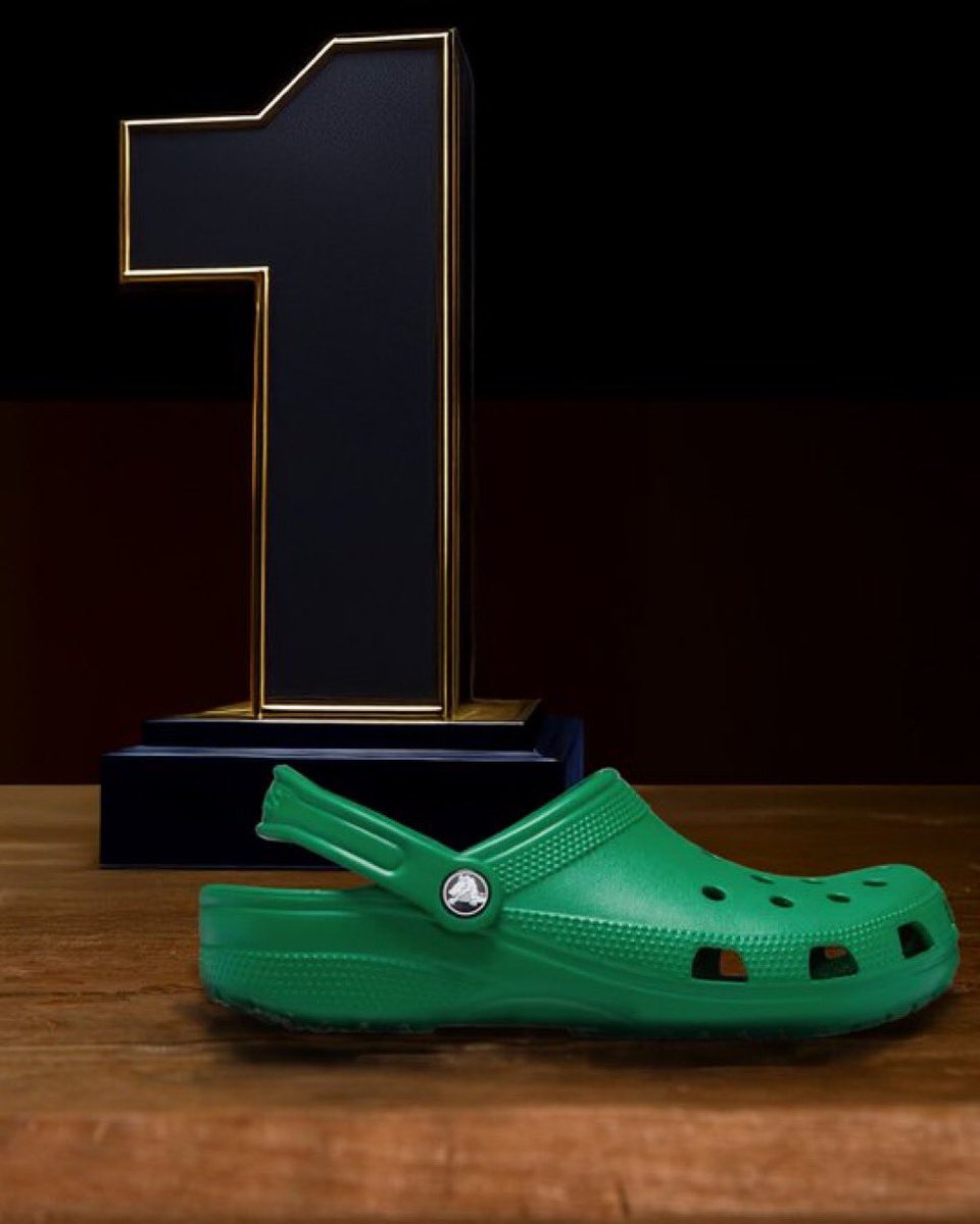 LEVRAINIMAJINHO's tweet photo. 12 entreprises construites autour d'un seul produit :

1. Crocs (2002) https://t.co/r0PzHutTMO