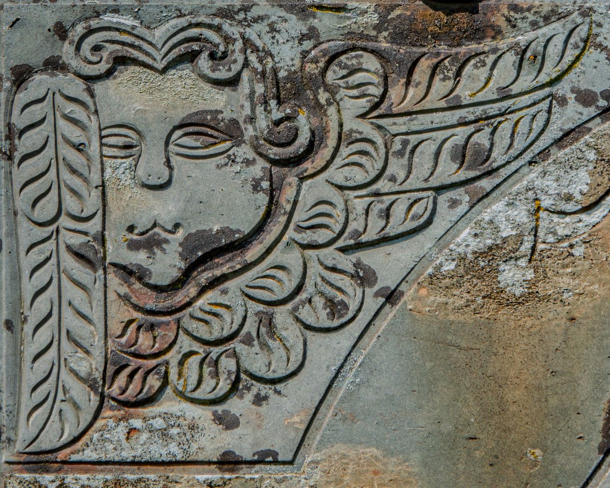 Peekaboo from a C18 sundial