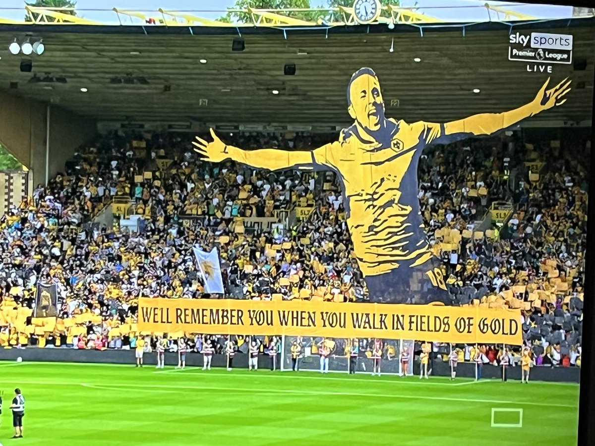FootyTone's tweet photo. Amazing this tribute to Diogo Jota from the Wolves fans ❤️

“We’ll remember you when you walk in fields of gold” https://t.co/BfCJ2sJ7OT