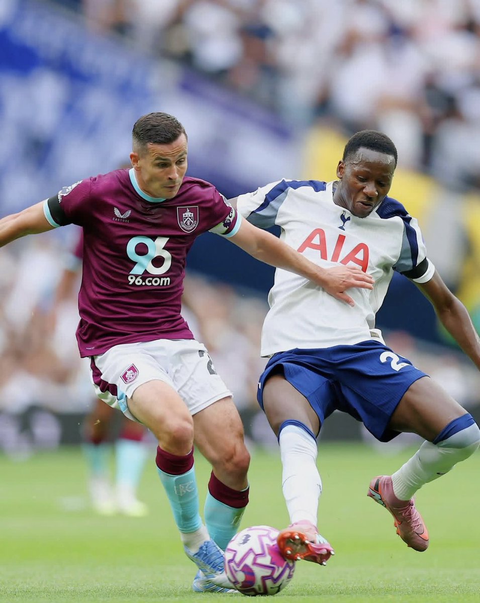 Start as we mean to go on. Happy to be home! 🤍 #COYS