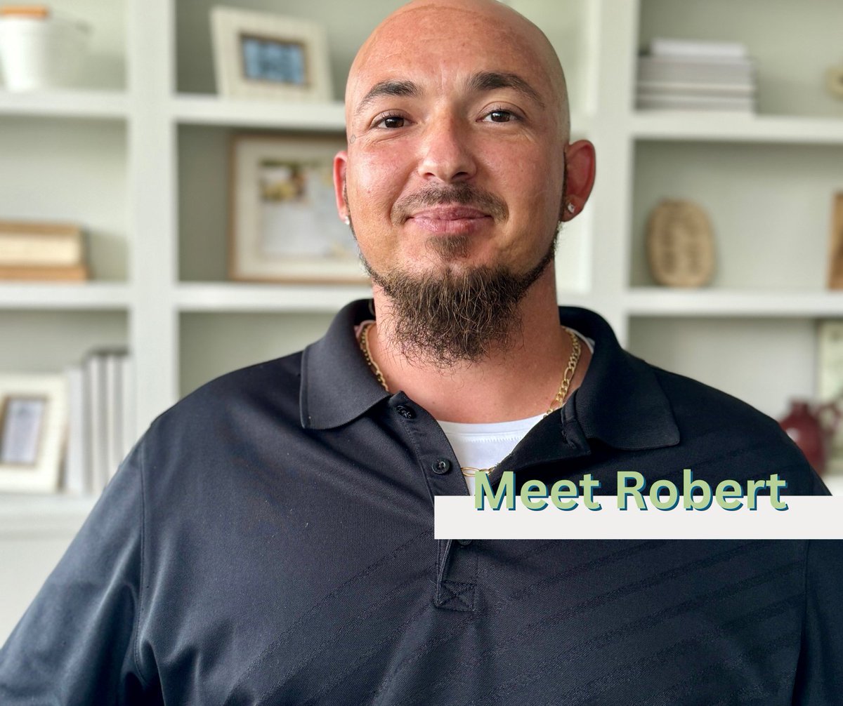 City Rescue Mission (@crmjax) on Twitter photo Meet Robert. 
Robert spent his childhood living a young boy’s dreams. But as he grew older, a broken home and the pull of fast money drew him into a dangerous lifestyle. Today, Robert has found freedom through Christ thanks to CRM. 
Full article: ow.ly/ExfU50WH2xy Meet Robert. 
Robert spent his childhood living a young boy’s dreams. But as he grew older, a broken home and the pull of fast money drew him into a dangerous lifestyle. Today, Robert has found freedom through Christ thanks to CRM. 
Full article: ow.ly/ExfU50WH2xy