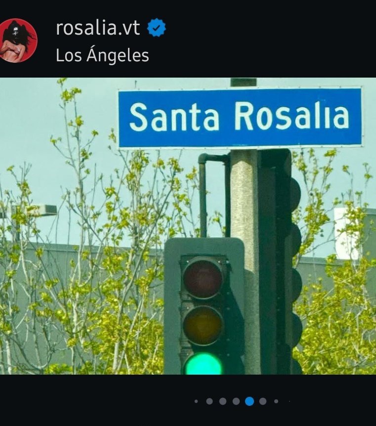 motomochi_rdddd's tweet photo. Según la revista Elle, el nuevo album de Rosalía podría salir en noviembre por lo que es muy probable que el anuncio sea el 4 de septiembre, el día de santa Rosalía, unos días antes de cumplir los 33 años, la misma edad con la que murió Jesús...

Me está dando algo 😭 https://t.co/uQaM7E28z0