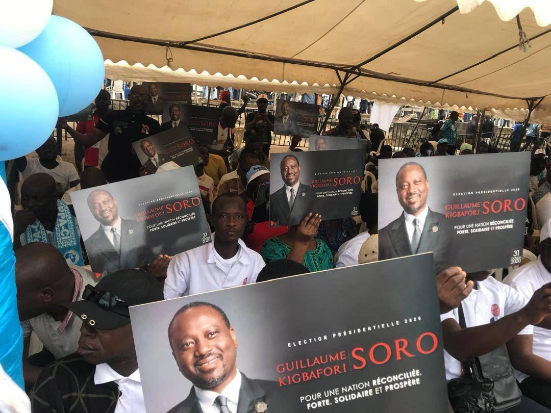 Nathalie Dasilva (@nathdasilva2) on Twitter photo Ensemble, nous disons : Trop c’est trop. Président Gbagbo ayoooo ! Président <a href="/SOROKGUILLAUME/">Guillaume K. Soro</a> ayokakaka ! Ensemble, nous disons : Trop c’est trop. Président Gbagbo ayoooo ! Président <a href="/SOROKGUILLAUME/">Guillaume K. Soro</a> ayokakaka !