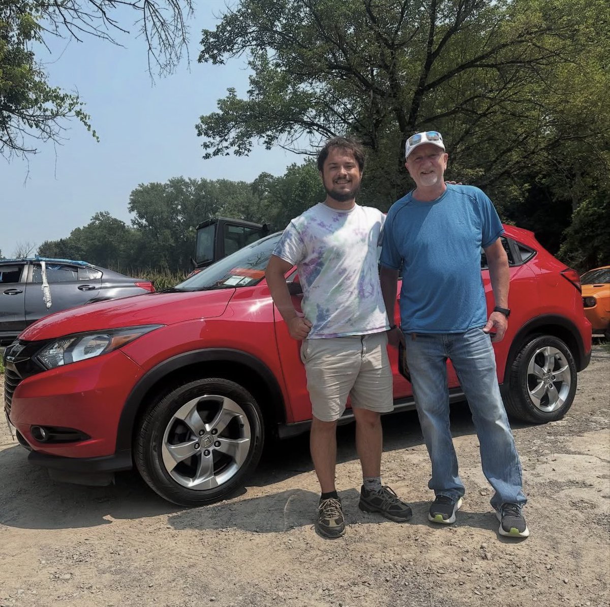 RandyJCDeleon's tweet photo. Congratulations to all new buyers on their vehicles! https://t.co/z8iJTNVH7m https://t.co/kaeCmk0Xnu