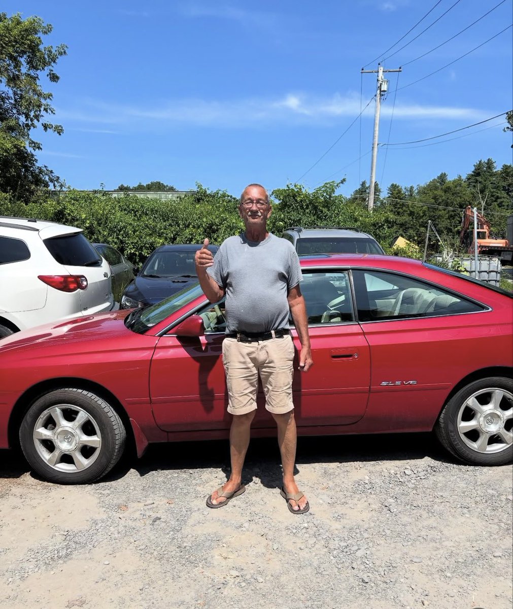 RandyJCDeleon's tweet photo. Congratulations to all new buyers on their vehicles! https://t.co/z8iJTNVH7m https://t.co/kaeCmk0Xnu