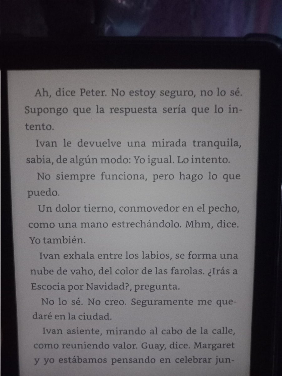 Sleep_Guillo's tweet photo. "Intermezzo" Sally Rooney 
📚🌸 #books #bookspotlight #literatura #BookTwitter #LibrosRecomendados #libros https://t.co/Ruok8Qvj3r