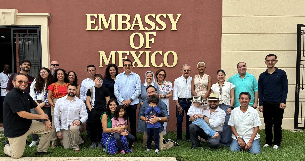 Cómo siempre, fue un privilegio compartir con la comunidad mexicana en #Nigeria.  Un día importante para conocernos más y visualizar acciones colectivas.  ⁦<a href="/IME_SRE/">IMME</a>⁩