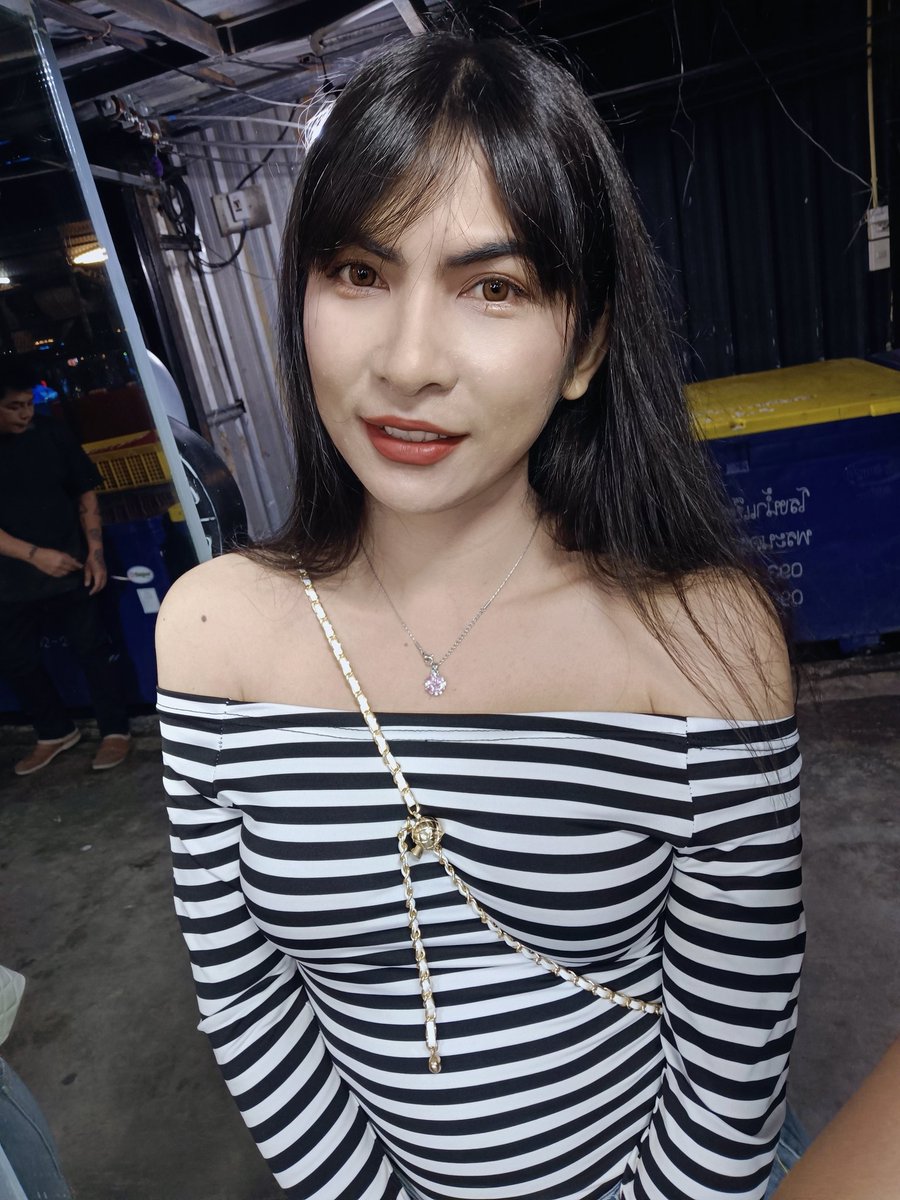 มาเปลี่ยนที่กินข้าว