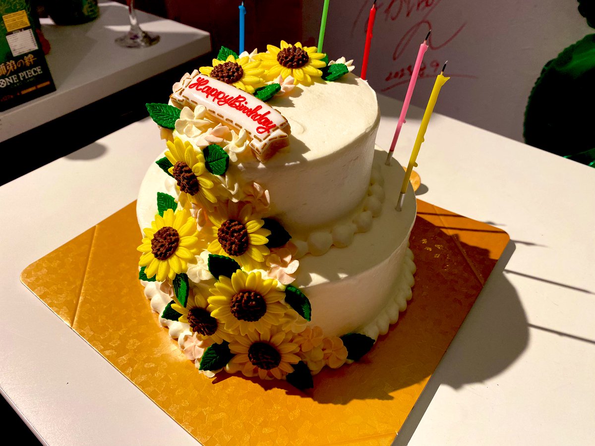 NIKE_0817HBD's tweet photo. 𝟚𝟘𝟚𝟝.𝟠.𝟙𝟟

☆.·*⟡. ﾟ ℍ𝕒𝕡𝕡𝕪 𝔹𝕚𝕣𝕥𝕙𝕕𝕒𝕪 ℕ𝕀𝕂𝔼 ☆.·*⟡. ﾟ

ニケさんへ誕生日ケーキを贈らせて頂きました🌻
ご協力頂きました方々、本当にありがとうございました🙇‍♀️🫶

#ニケ誕生祭2025
#ニケマヨ https://t.co/bt9guemH4s