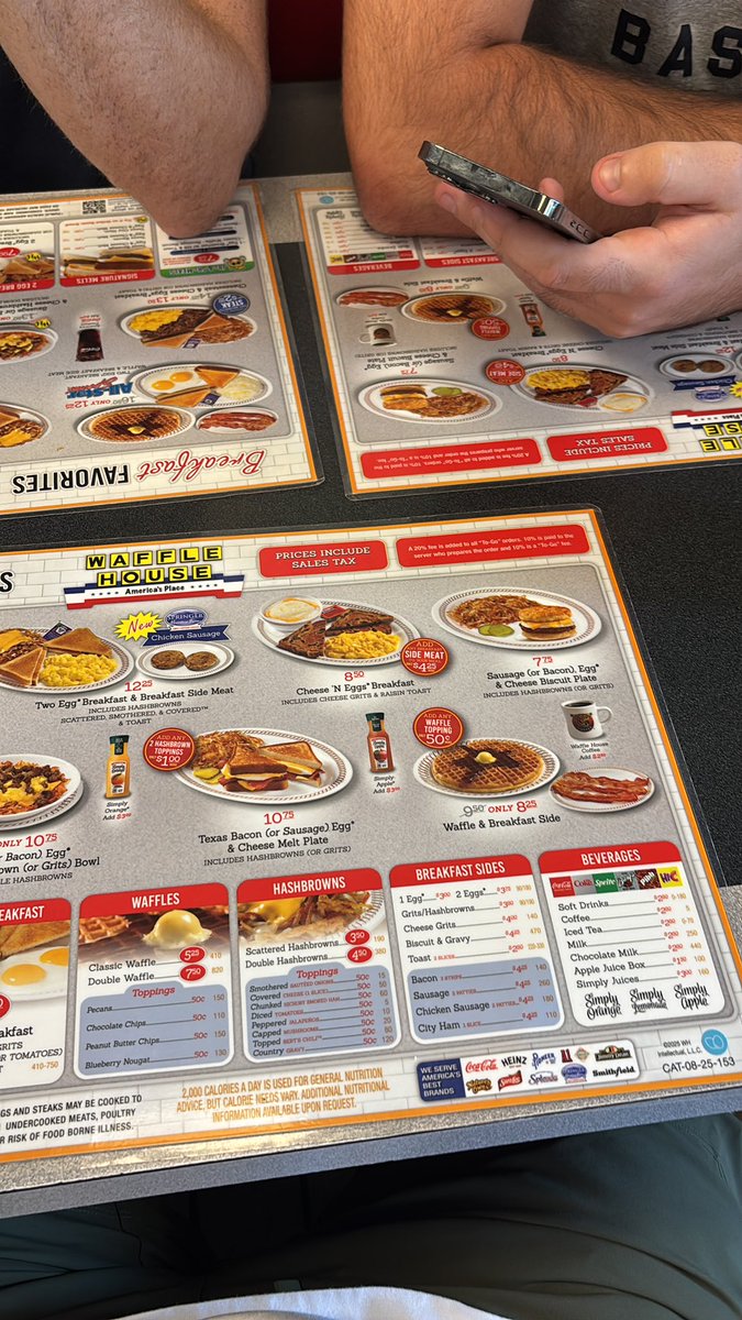 Gen_Caucasian's tweet photo. #wafflehome https://t.co/18RmZWeqCC