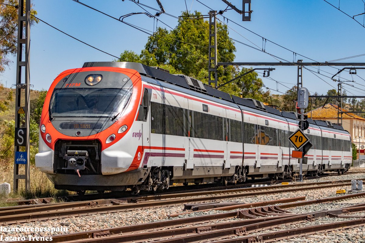 Renfe civia 464 saliendo de Aljaima destino Álora <a href="/Renfe/">Renfe</a>  #photos #renfe #TRAIN