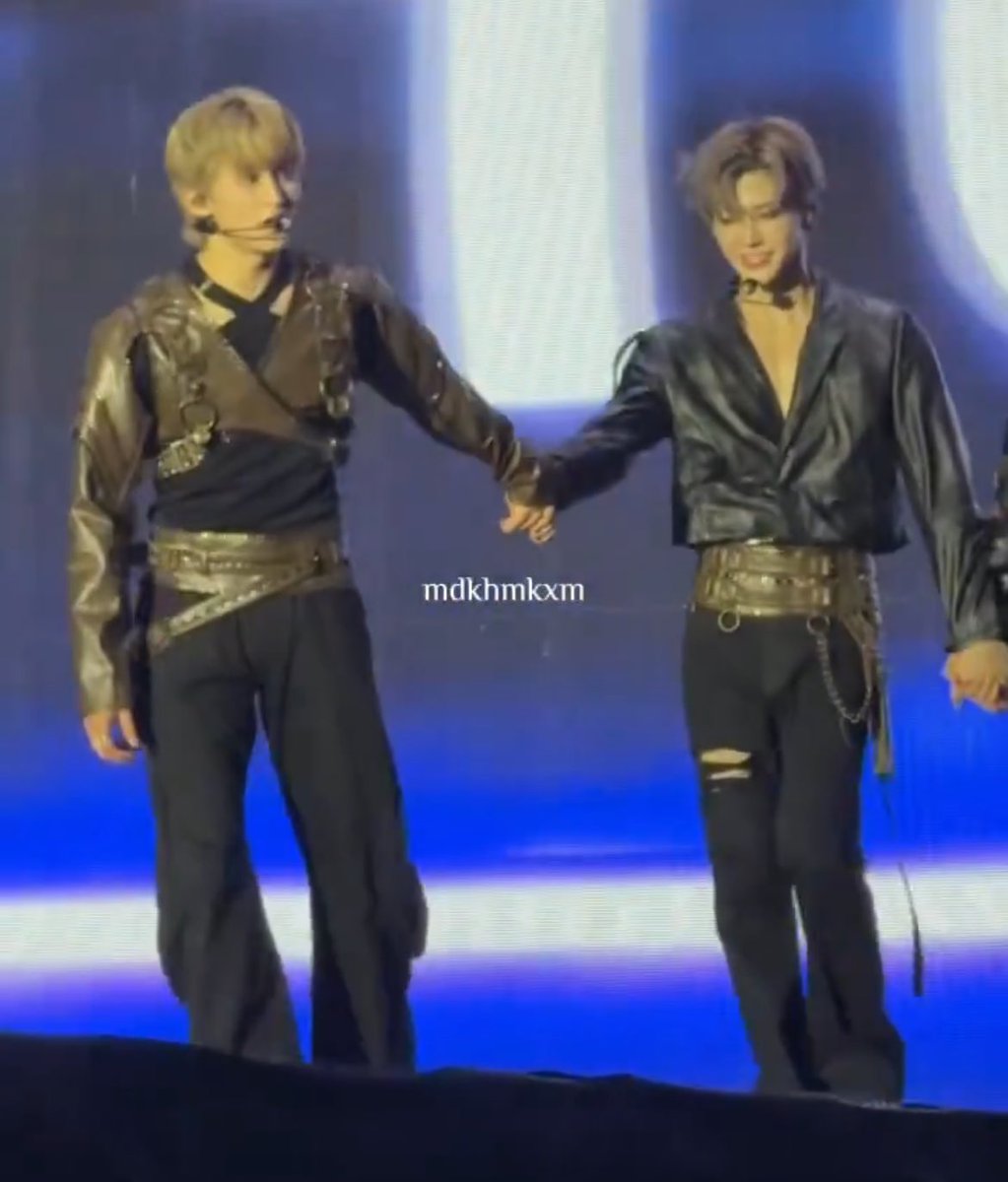 แค่ท่าจูงมือก็โคตรเมะกับเคะอห555555555555
