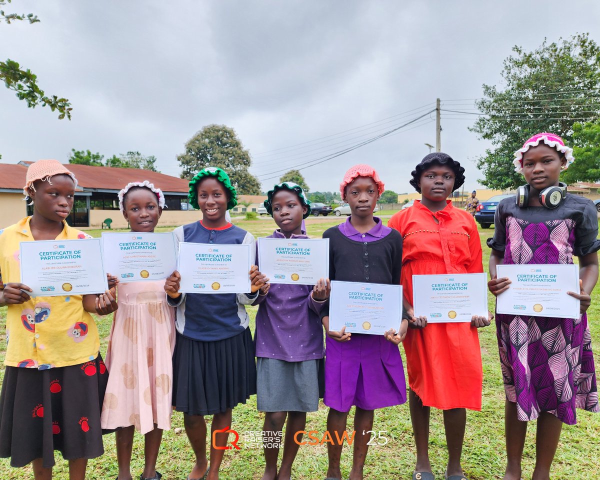 creativeraisers's tweet photo. As a testament to the program's effectiveness, 145 students earned certificates, reflecting their hard work and commitment to the skills they acquired.

#bead #beadmaking https://t.co/GfJ0tWotbm