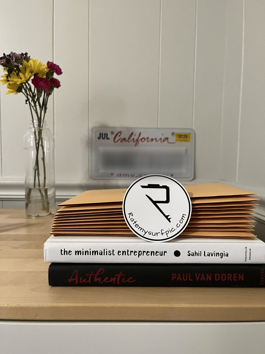 vibecodedan's tweet image. Digital marketing? Nah.

I'm going old school.

Sending stickers with hand-written notes to surf shops around the country.

#OldSchoolMarketing #HandwrittenNotes #StickerMail #SurfShopLove #SurfCulture
#AnalogApproach #CreativeMarketing #SnailMail #SupportLocal #TactileMarketing