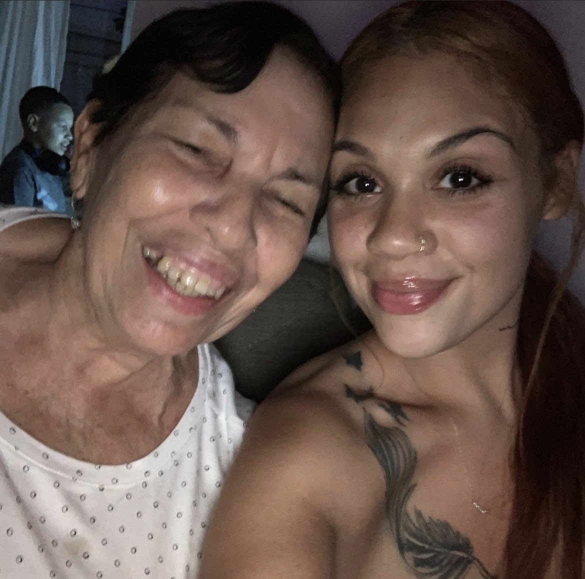 NicoleJonesk's tweet photo. I miss you Ma. Still feels like yesterday 🥺 I love and I miss you so much ❤️ continue to rest❤️ https://t.co/XszE6yBqkl