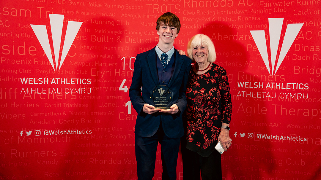 🌟Nominate an inspiring volunteer role model who supports the athletics community or a passionate &amp; dedicated official that supports their club.🏆

Find out about the different awards here: tinyurl.com/Award-Available 

🔗Follow link below to nominate!👇
tinyurl.com/Nomination-Here