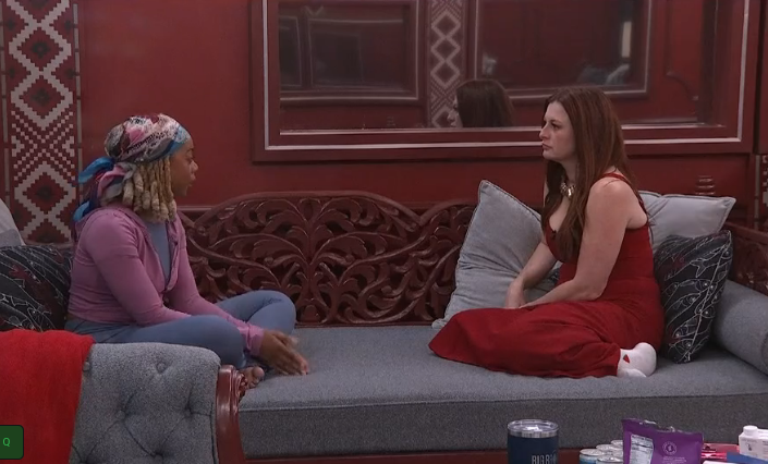 rbbq's tweet photo. Mickey is now complaining to Rachel that Kenau ate all the leftovers.
Rachel: I'll make you some...what do you want?
#BB27 #PastaGate https://t.co/e5I4ThtCX0