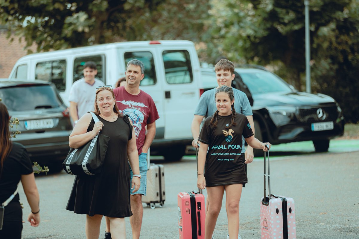 CAginagalde's tweet image. 👋  ¡Arranca la VII edición del Campus de Tecnificación Aginagalde!

💥 ¡Qué ilusión volver a compartir esta experiencia un año más! Nos espera una semana cargada de balonmano y momentos que no se olvidan.

📸 facebook.com/share/p/19YW9X…