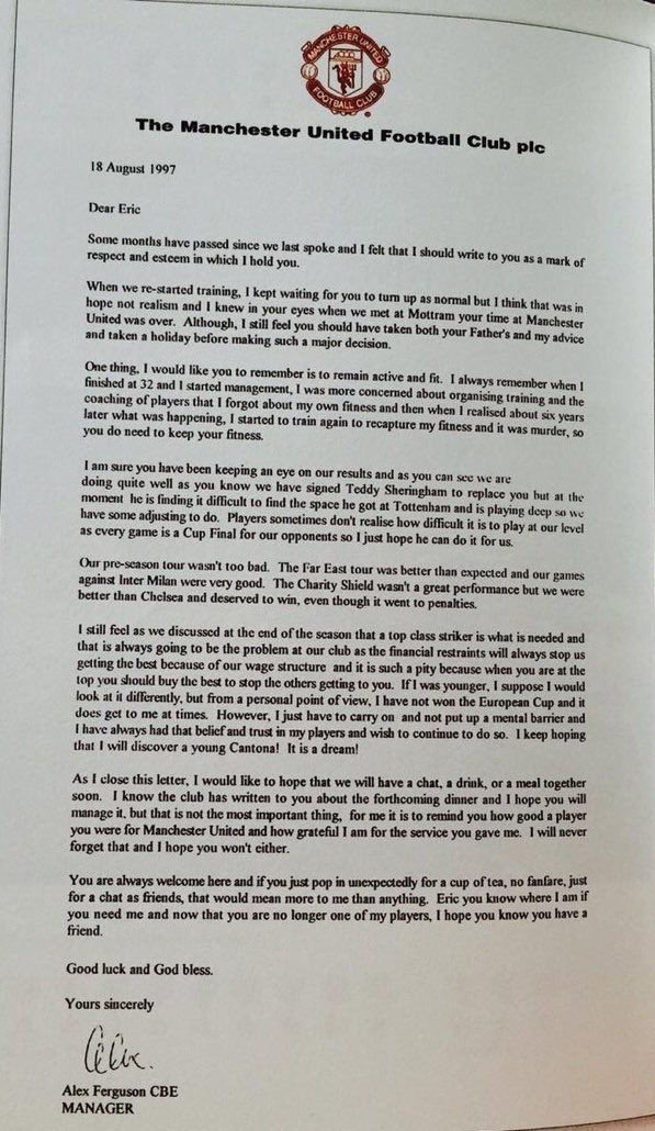 Footballtweet's tweet photo. 📅🏴󠁧󠁢󠁳󠁣󠁴󠁿 On this day, 28 years ago, Sir Alex Ferguson wrote this letter to Éric Cantona a few weeks after he retired from football:

"Eric, you know where I am if you need me and now that you're not one of my players anymore, I hope you know you have a friend." https://t.co/gHl8VbBvIN