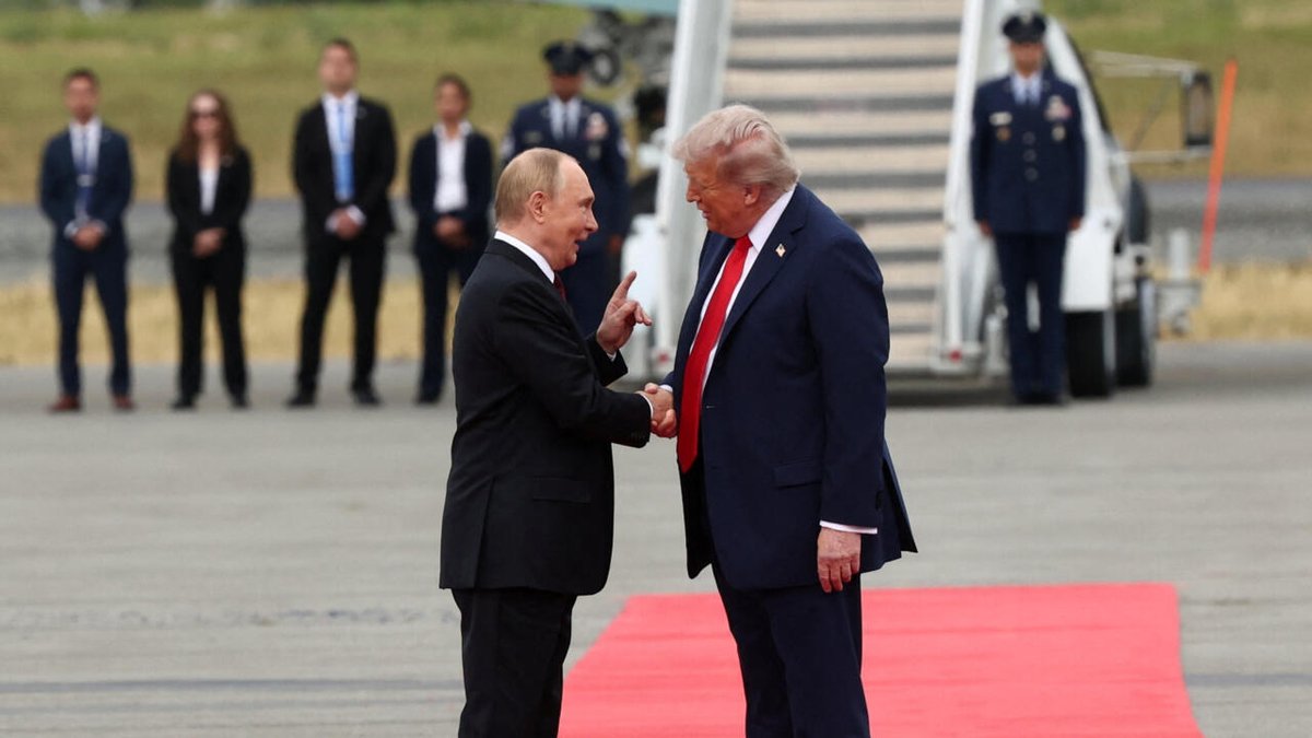 SanonPost's tweet photo. MEN SA K  TE PASE REYÈLMAN PANDAN RANKONT DIPLOMATIK ANT DONALD TRUMP AK VLADIMIR PUTIN, KI TE DEWOULE VANDREDI, 15 DAWOU 2025 MAN ALASKA (JOINT BASE ELMENDORF-RICHARDSON):
👇 https://t.co/qZNXCypqgL