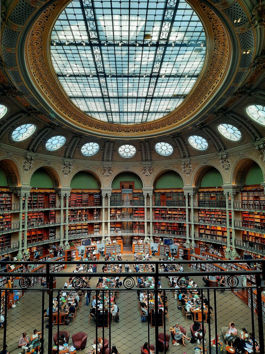 Jérôme Val (@valjerome1) on Twitter photo 10 ans à Paris et je n'avais jamais été au musée de la <a href="/laBnF/">La Bibliothèque nationale de France</a> : quelle(s) collection(s) ! 10 ans à Paris et je n'avais jamais été au musée de la <a href="/laBnF/">La Bibliothèque nationale de France</a> : quelle(s) collection(s) !