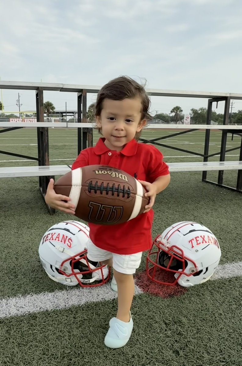 Ash Benavidez tweet media