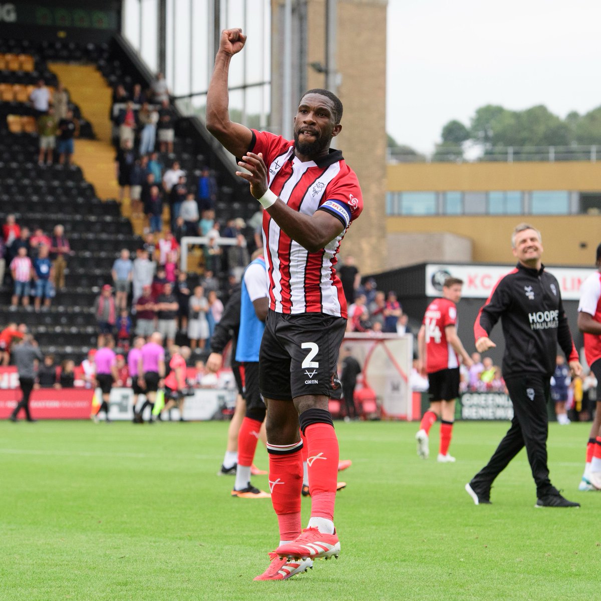 LincolnCity_FC's tweet photo. ๐ Winning feeling!
#LINPLY https://t.co/A6ojMP9JTu