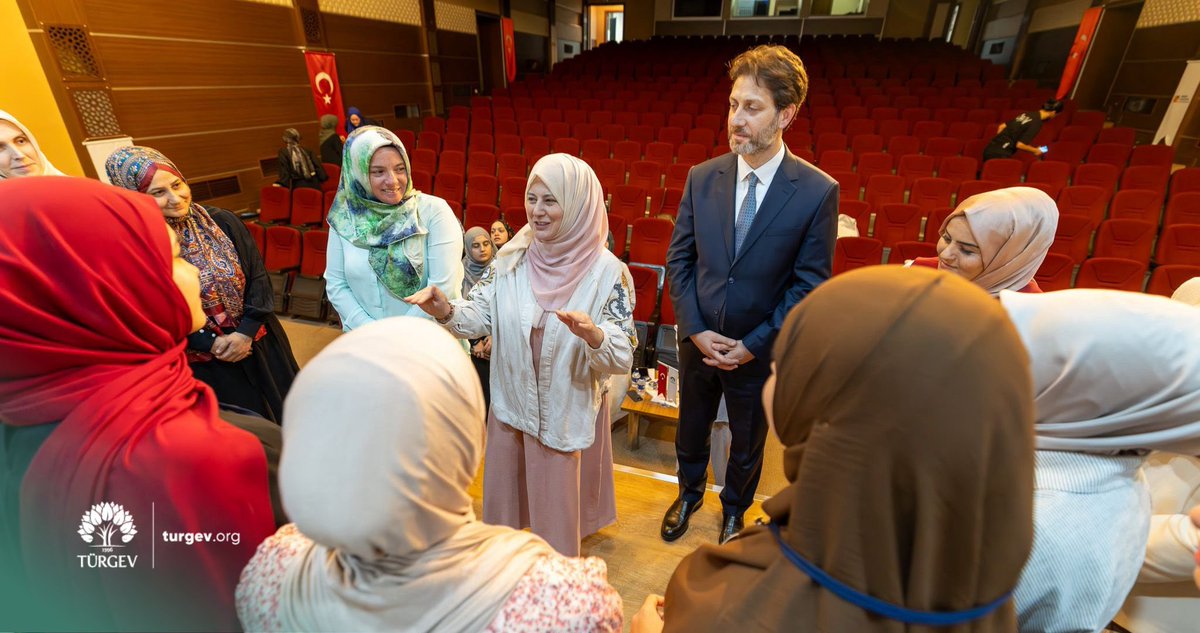 Platform Çalışmalarında Gençlerin Vizyonu Sahneye Taşındı

Başkanımız Sayın Hatice Akıncı Yılmaz, Yönetim Kurulu Başkan Vekilimiz Sayın Burcu Birinci ve Genel Müdürümüz Sayın Dr. Selim Gençal, Platform Çalışmaları Yaz Kampımızda gençlerle bir araya geldi. 

Gençlerin heyecanı,