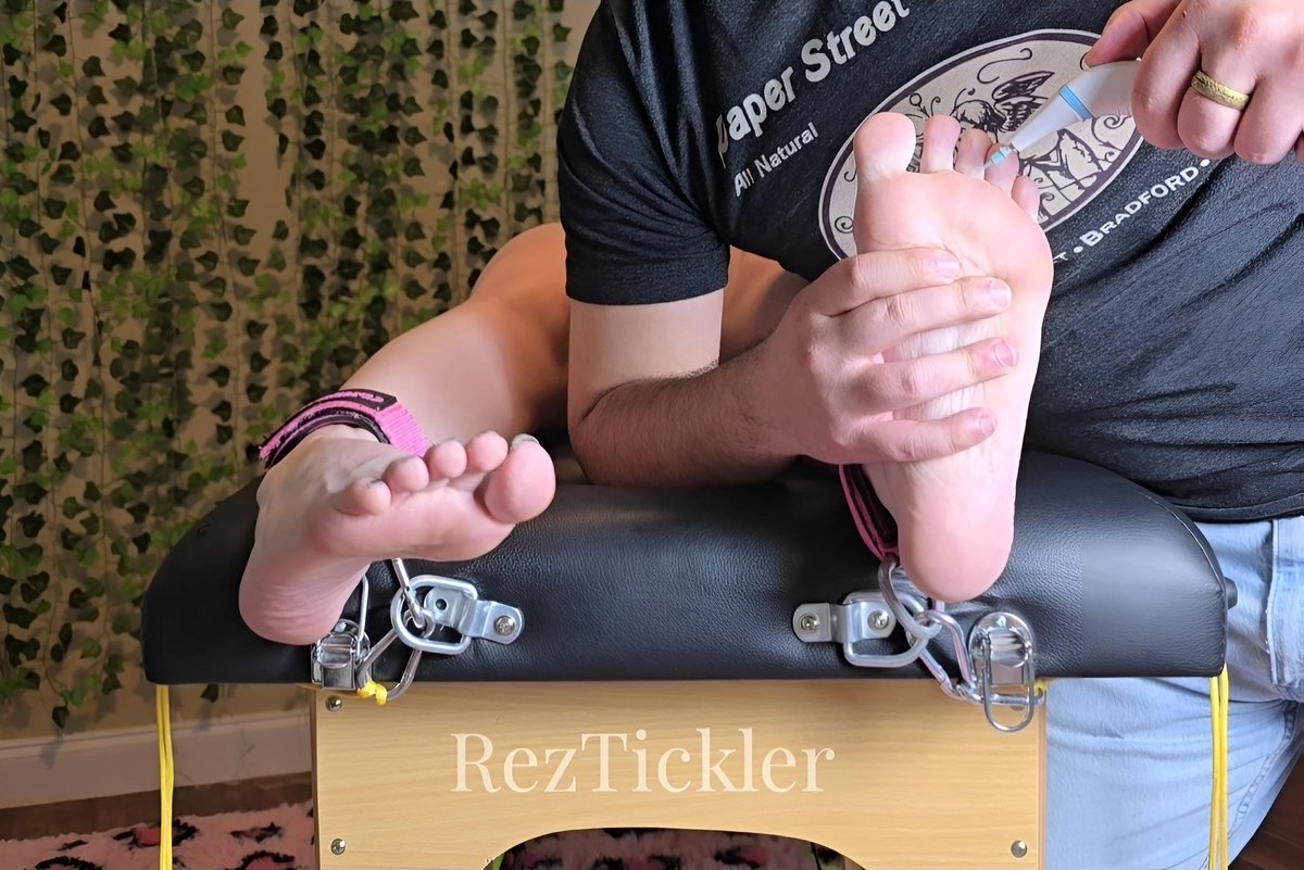 RezTickler 🪶👣 Spotlight #twstalkeri10