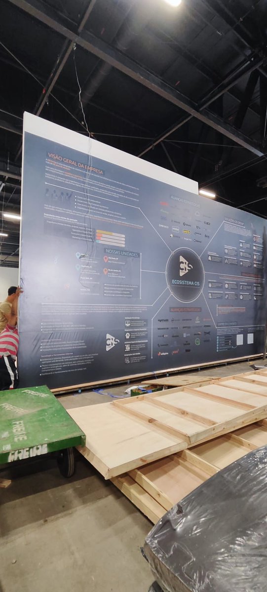 CISGRP's tweet photo. 🚧 Começou! 1º dia de montagem da #SETEXPO2025.
Faltam só 3 dias para a abertura! 🙌

O estande da #CISGroup já está tomando forma no Centro de Convenções Anhembi.

📍 Venha nos visitar: Estande 34 | 19 a 21 de agosto

#Broadcast #Inovação #MediaTech https://t.co/51Yud7hyvG