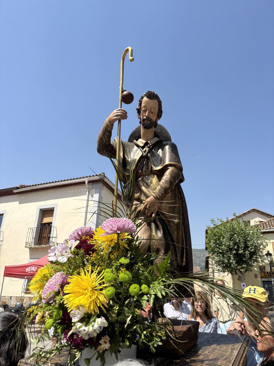 I. Henríquez de Luna tweet media