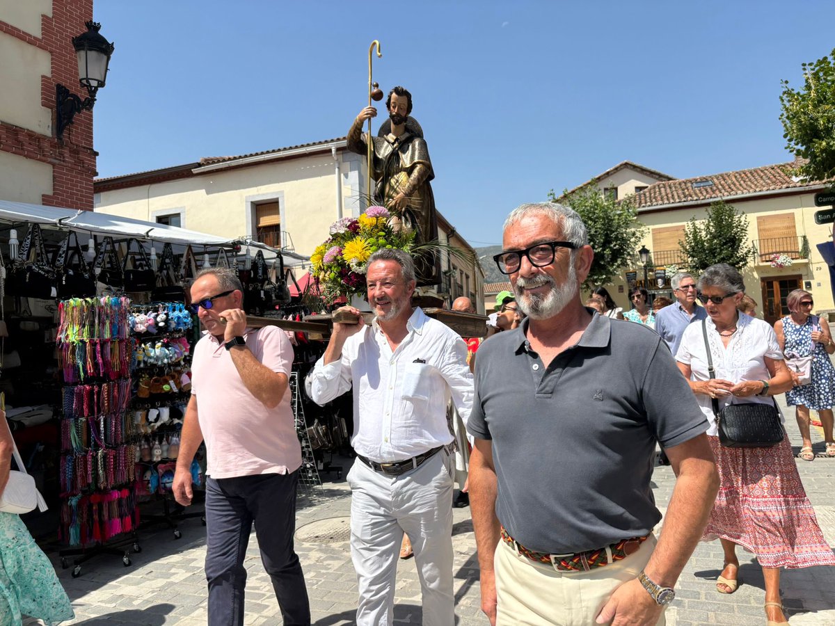 I. Henríquez de Luna tweet media