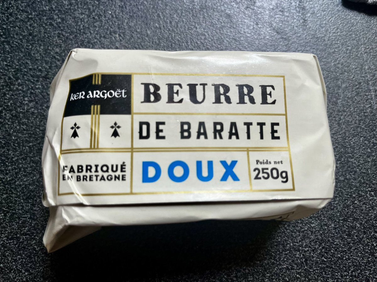 Ex Tic_de_perm tweet media