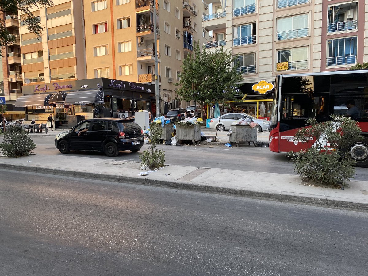 <a href="/drcemiltugay/">Dr. Cemil Tugay</a> <a href="/nilufercmutlu/">Nilüfer Çınarlı Mutlu</a> 
Eşrefpaşa yağhaneler nasıl olacak bu işler Sevgili başkanlarımız