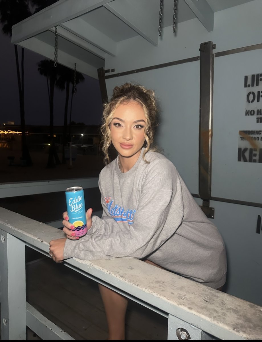 EddieBlue nights. Hi Lexie!