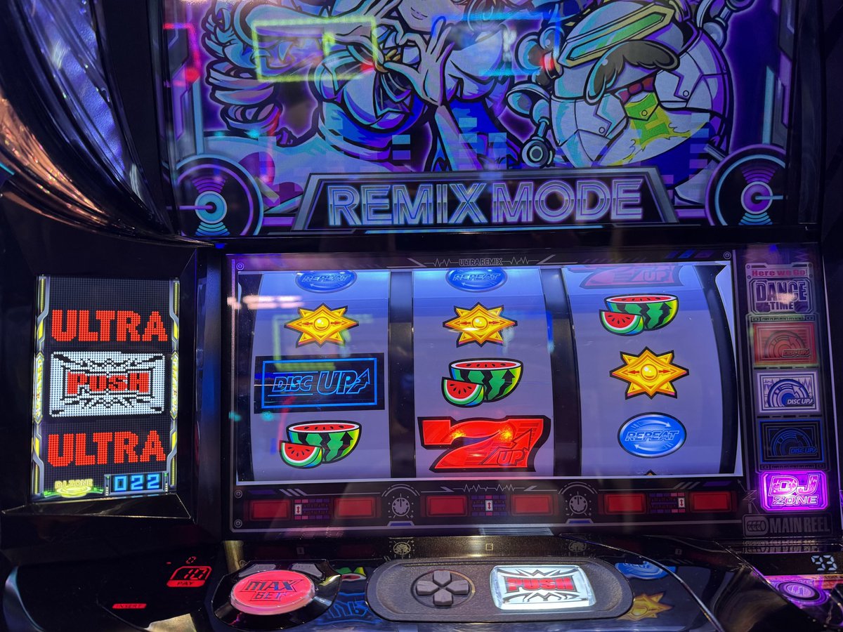 こげつ tweet media