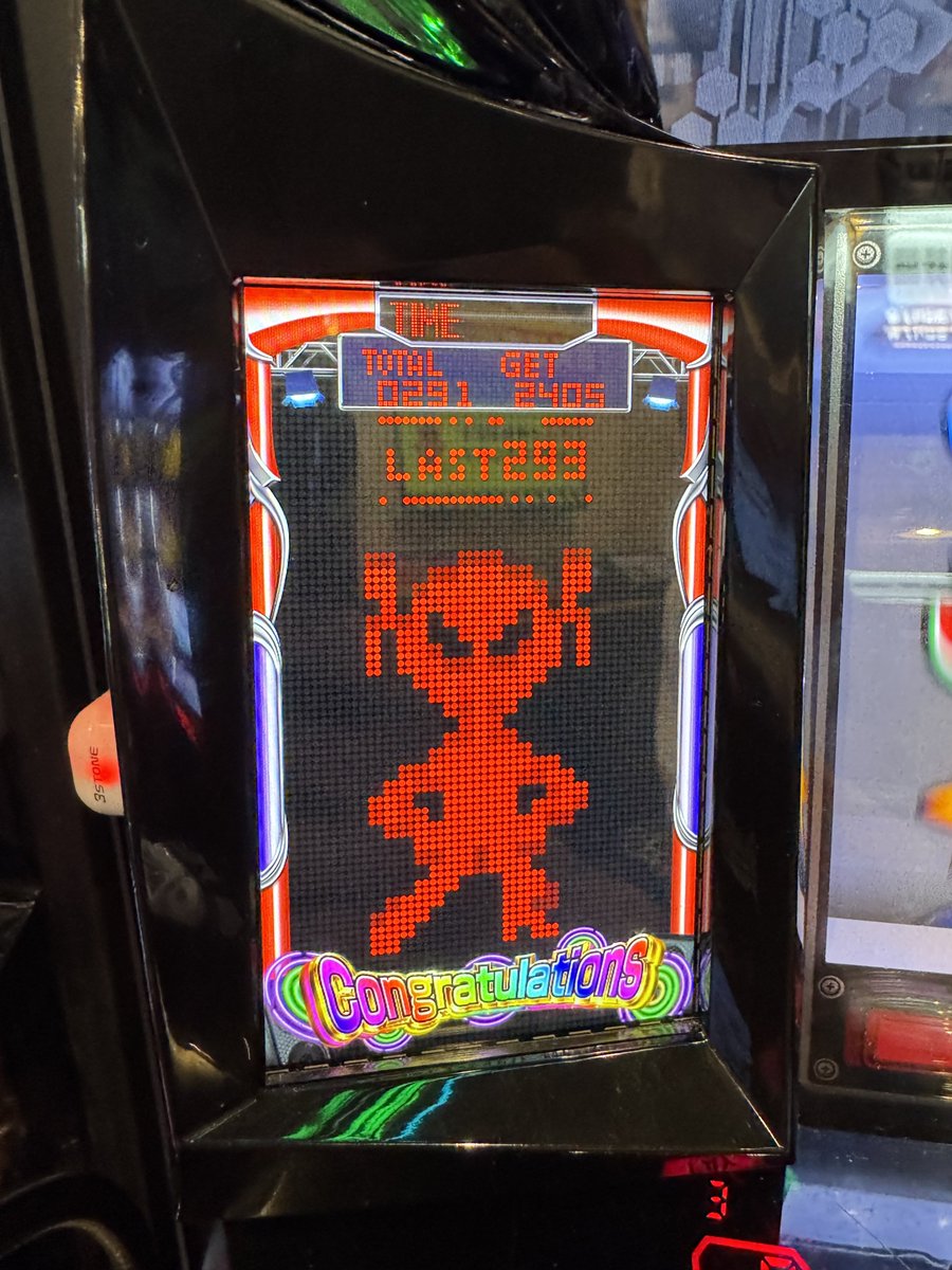 こげつ tweet media