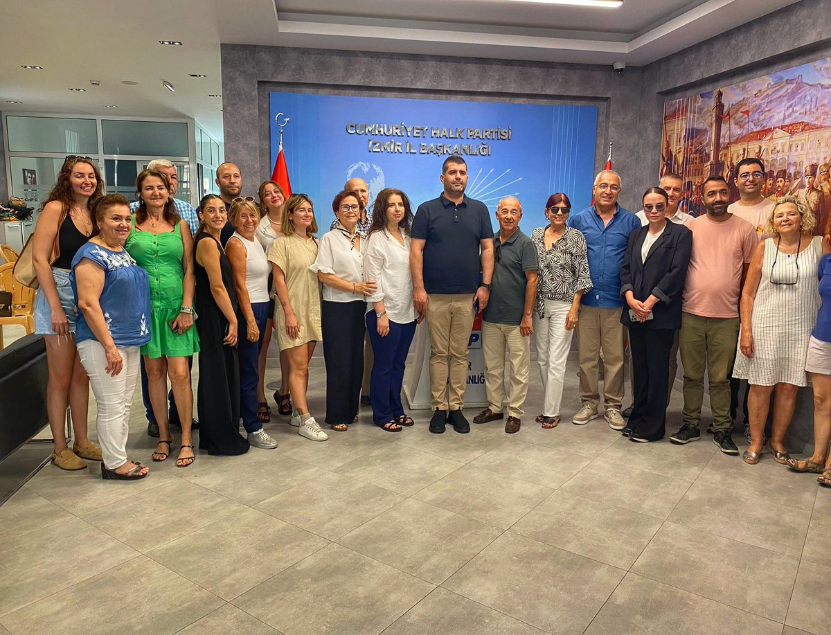 Bugün baba ocağımız olan CHP İl Başkanlığımızda Kültür Mahallesi delege seçimlerimizi gerçekleştirdik. Seçilen tüm yol arkadaşlarıma başarılar dilerim.