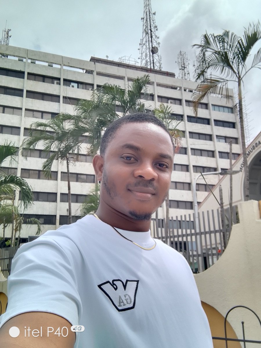 (Fan) MR B.UTD tweet media