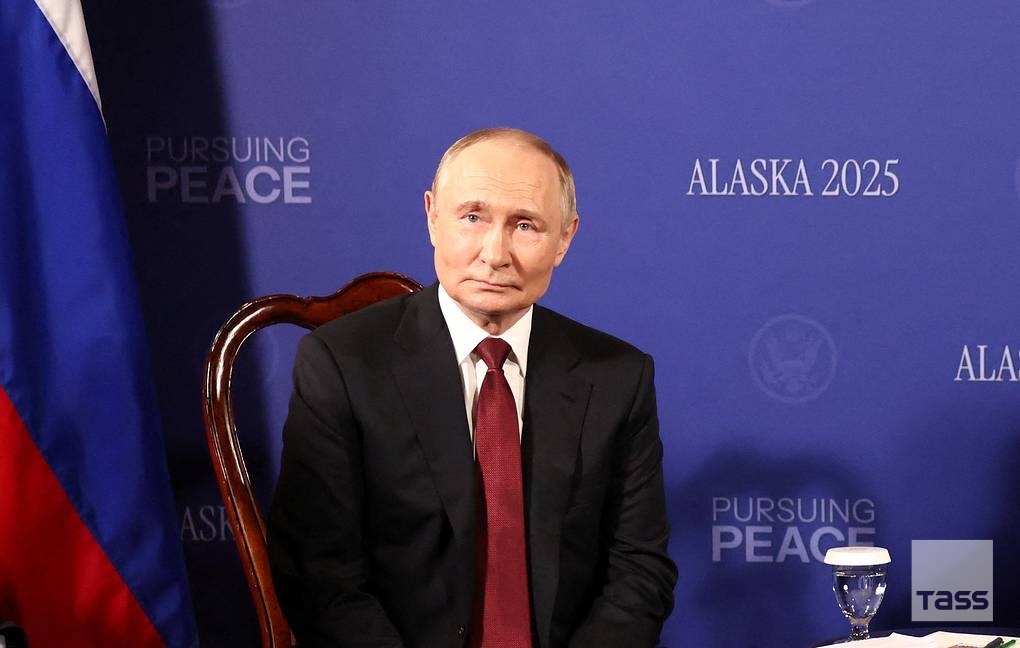 🇷🇺 Rusya Devlet Başkanı Putin: Alaska Ziyareti Zamanlı ve Faydalı

▫️ Rusya Devlet Başkanı Vladimir Putin, ABD Başkanı Donald Trump ile Alaska'daki görüşmesini zamanlı ve faydalı olarak nitelendirdi.

▫️ Görüşmede tüm işbirliği alanlarının tartışıldığını, Ukrayna krizinin adil