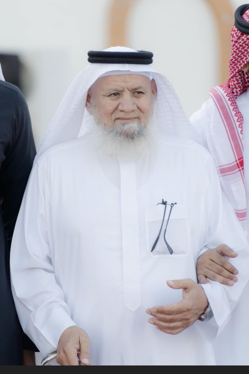 فقدنا هذا المساء رجل الوفاء والاصلاح وأحد اركان العفو  الشيخ عبدالله بن هوبص اليزيدي  رحمه الله وغفر له واسكنه فسيح جناته
رحل رجل الإصلاح والاحسان وترك بصمة وأثر لا ينسى في قلوب محبيه وقبائل الجنوب  رحمه الله..
نعزي انفسنا والشيخ عبدالناصر بن بنيه اليزيدي وقبائل بني يزيد ومحبيه