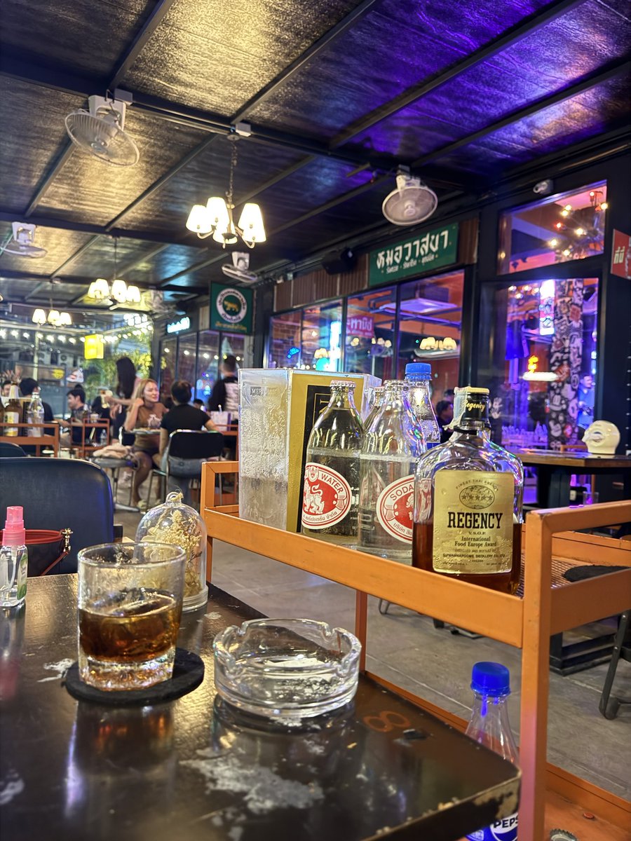 มีเรื่องมากมายที่อยากเล่าออกมา แต่ไม่มีใครค่อยรับฟัง 🫠
#เหงา #แปดริ้ว #ฉะเชิงเทรา