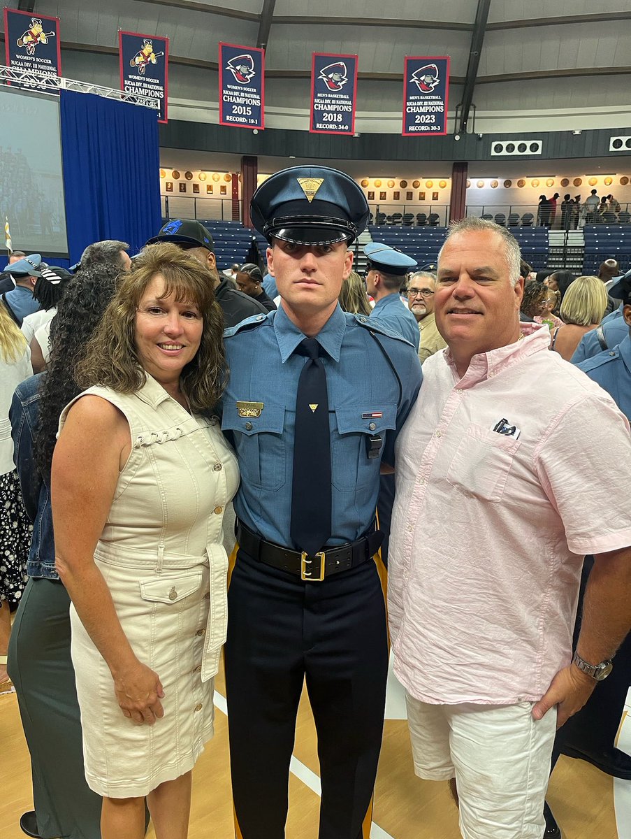 CurryMLAX's tweet image. Congrats to one of our former captains and class of 2024 @currymlax alum Sean Young on graduating from the New Jersey State Police Academy! We are very proud! #bethebest #currymlax