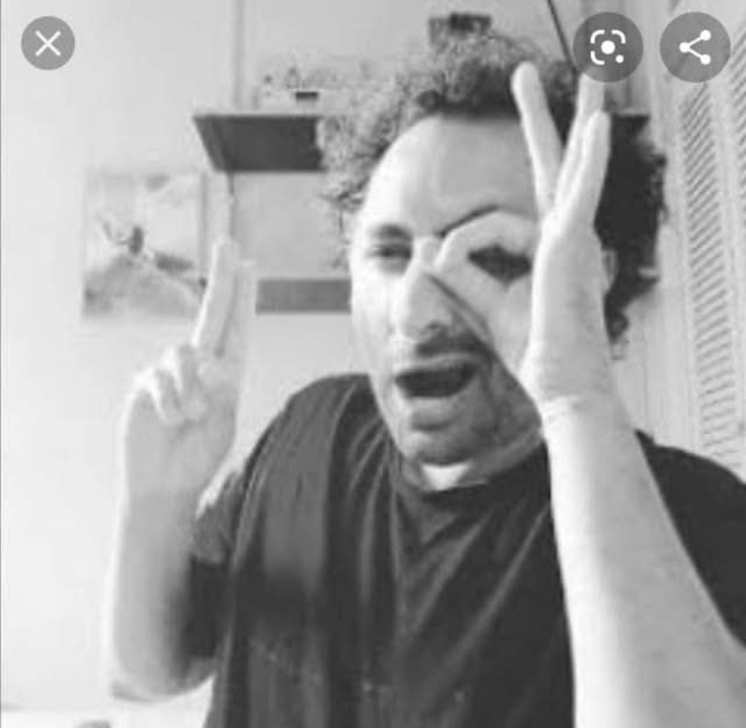 One  Eye <a href="/DunkunLaama/">Dunkun LAAMA</a>