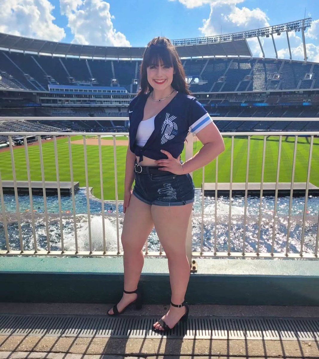 Alyssa_Magrone7's tweet photo. Happy #816day! ❤️💙 https://t.co/B8AjHWsfv5