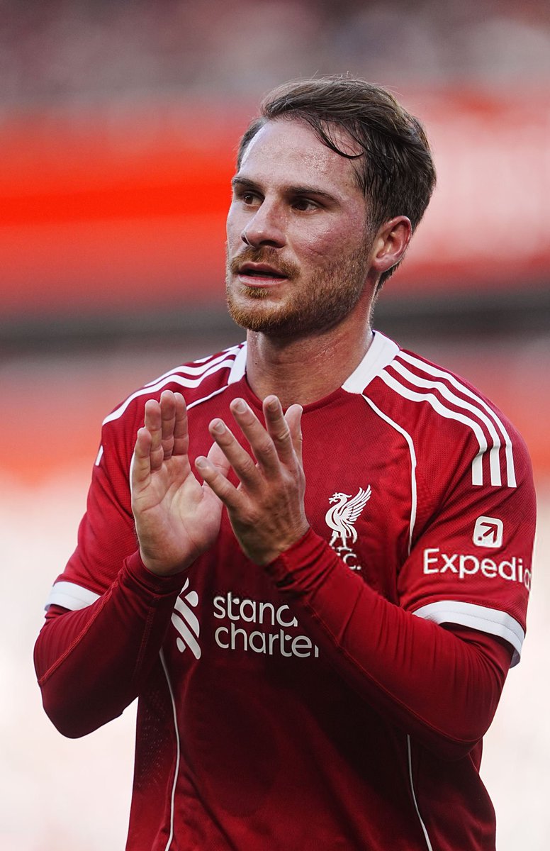 عن الف ريندرز ❤️