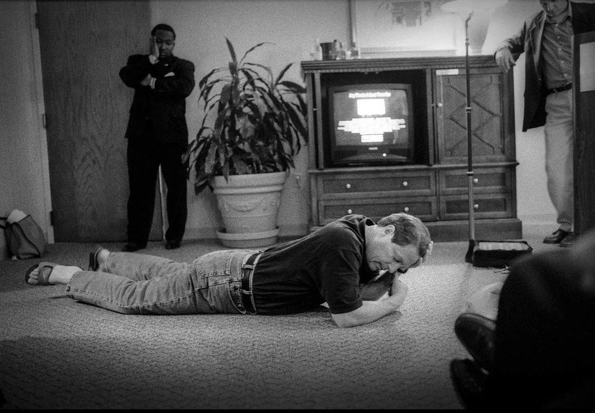 This is how Al Gore reacted when the networks retracted their Florida call for George W. Bush