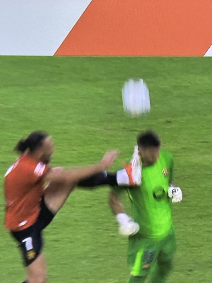 Frank Castle tweet media